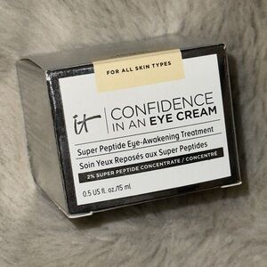 IT Cosmetics Confidence in an EYE CREAM✨ BRAND NEW NEVER OPENED!! NEW WITH BOX!
